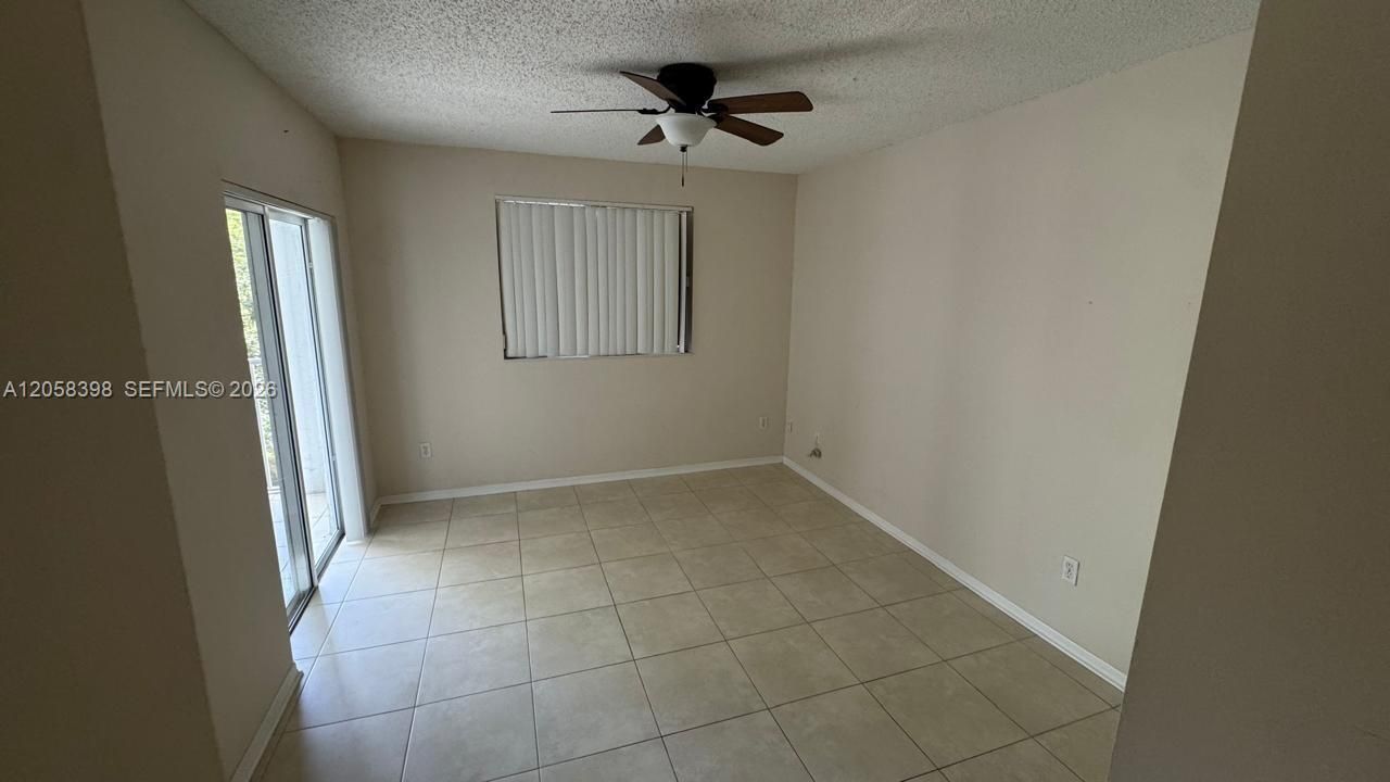 2600 S University Dr , Unit 325, Davie, FL 33328 Photo