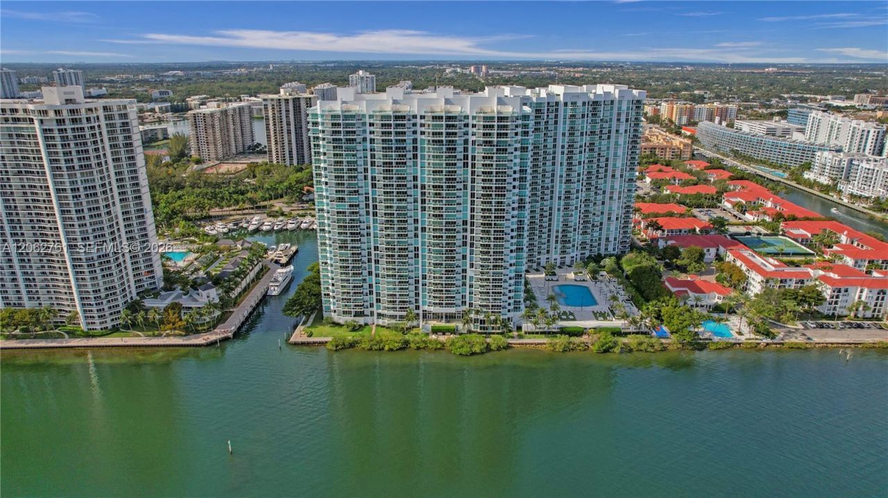 3201 NE 183rd St, Unit 2403, Aventura, FL 33160 Photo