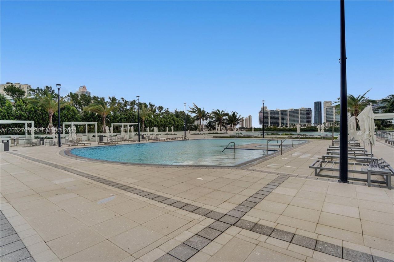 3201 NE 183rd St, Unit 2403, Aventura, FL 33160 Photo