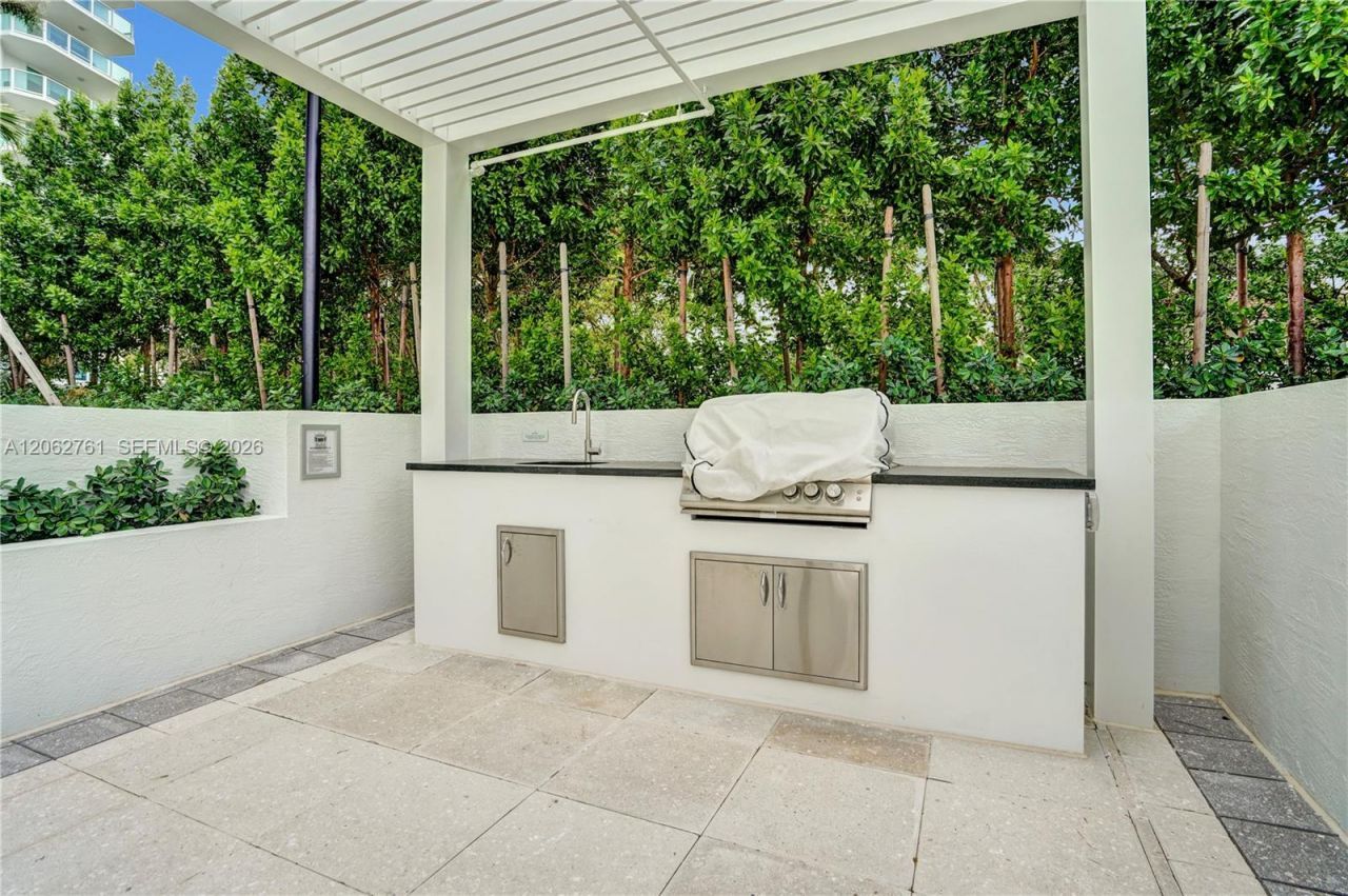 3201 NE 183rd St, Unit 2403, Aventura, FL 33160 Photo