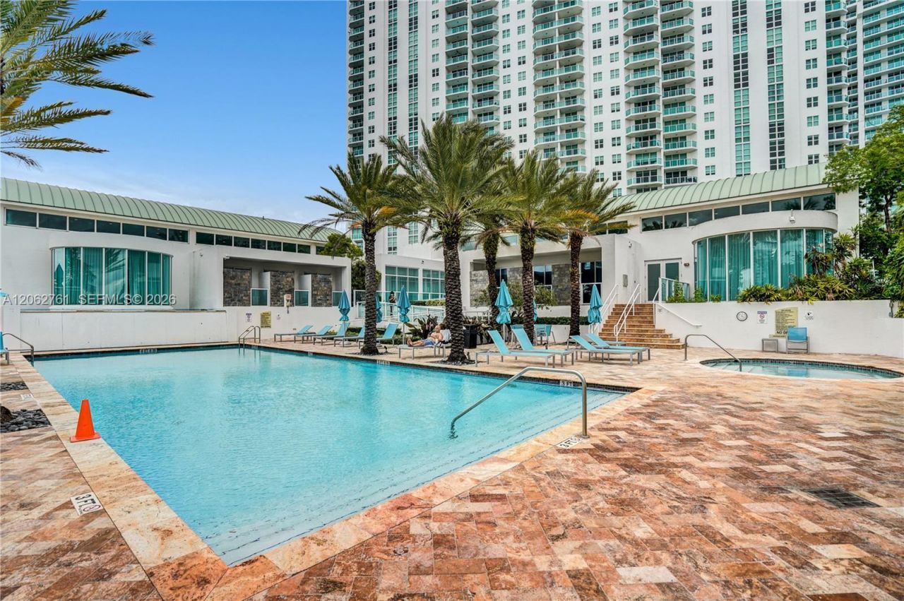 3201 NE 183rd St, Unit 2403, Aventura, FL 33160 Photo