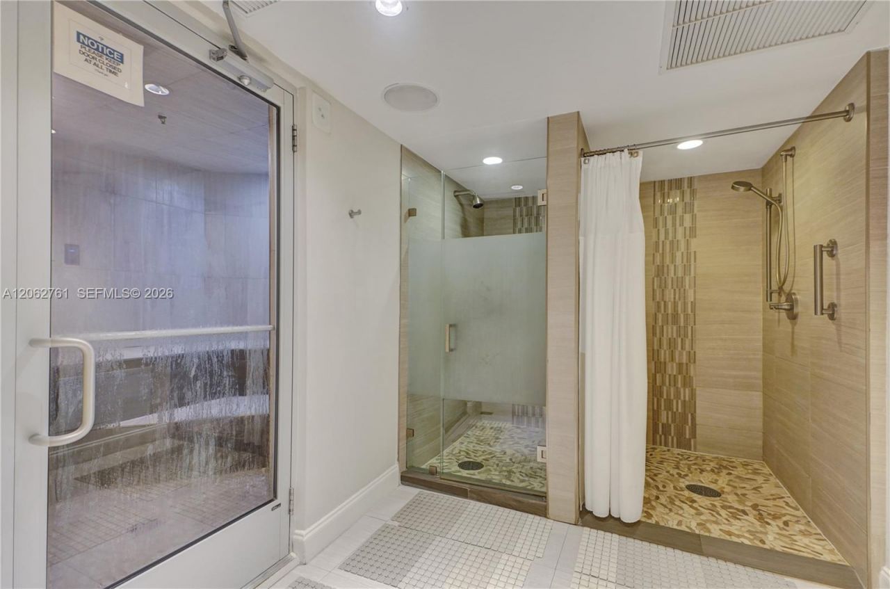 3201 NE 183rd St, Unit 2403, Aventura, FL 33160 Photo