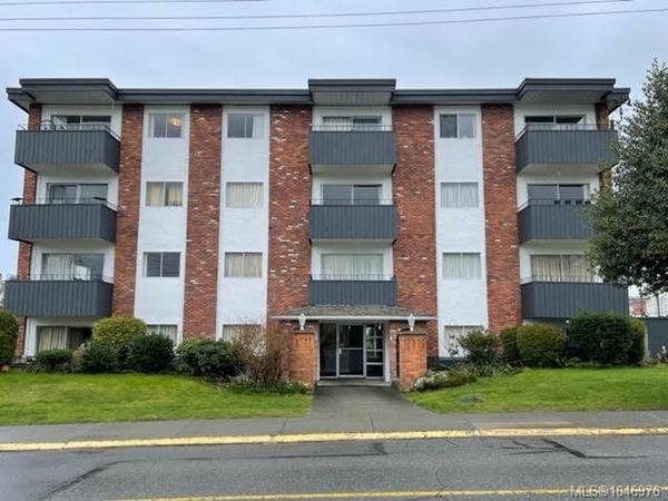 885 Old Esquimalt Rd, Esquimalt, BC V9A 4W9