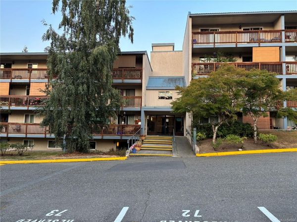 4728 Uplands Dr, Unit #407, Nanaimo, BC V9T 4S9