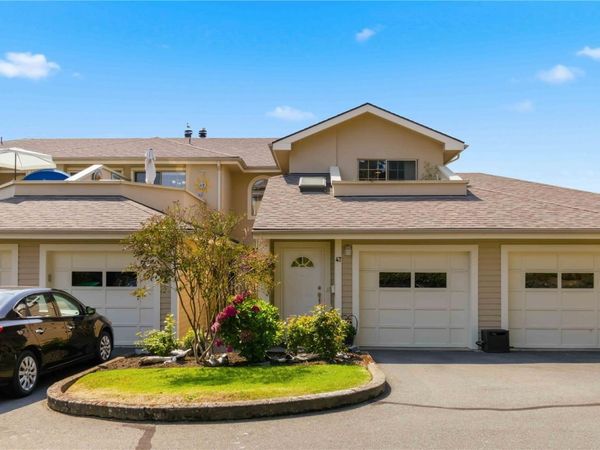 909 Admirals Rd , Unit #47, Esquimalt, BC V9A 2P1