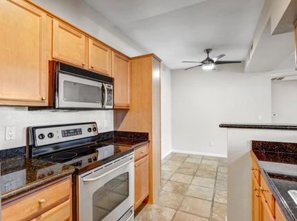 885 Halidon Way #1311, Unit 1311, Folsom, CA 95630 Photo