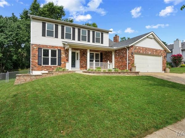 4855 Mehlbrook Drive, St Louis, MO 63129
