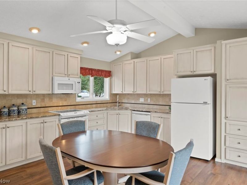 32647 Deerspring Court, North Ridgeville, OH 44039 Photo 20