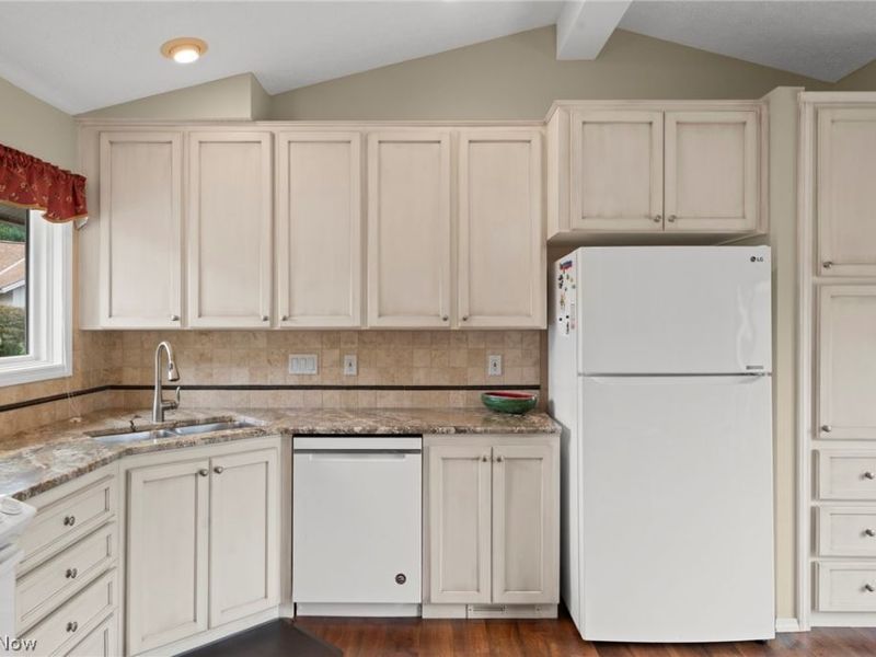 32647 Deerspring Court, North Ridgeville, OH 44039 Photo 22