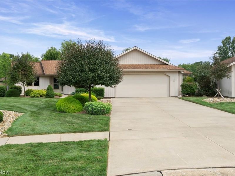32647 Deerspring Court, North Ridgeville, OH 44039 Photo 6