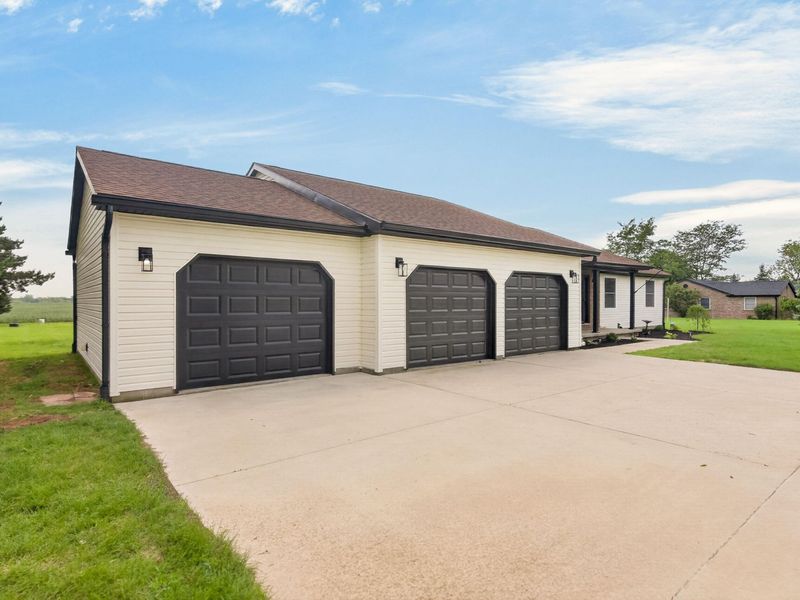 17212 Sharp Road, Sidney, OH 45365 Photo 5