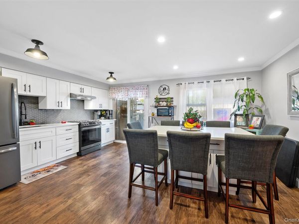 6991 Caldwell Avenue, Maspeth, NY 11378