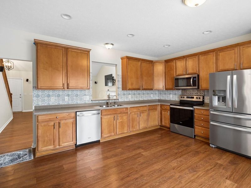 4444 Snowy Meadow Drive, Grove City, OH 43123 Photo 24