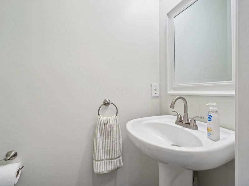 4444 Snowy Meadow Drive, Grove City, OH 43123 Photo 31