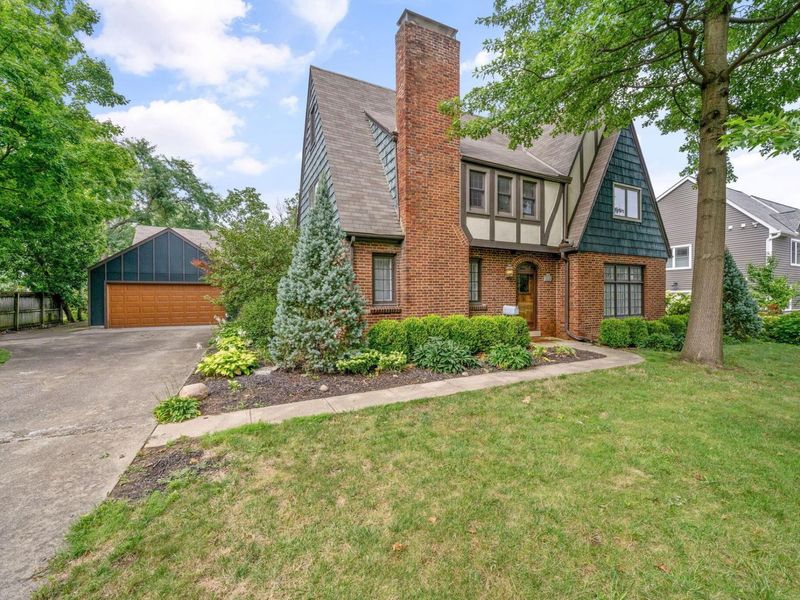 3148 Elbern Avenue, Columbus, OH 43209 Photo 2