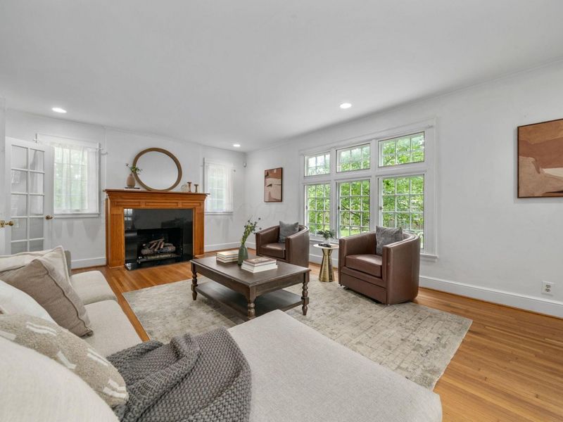 3148 Elbern Avenue, Columbus, OH 43209 Photo 9