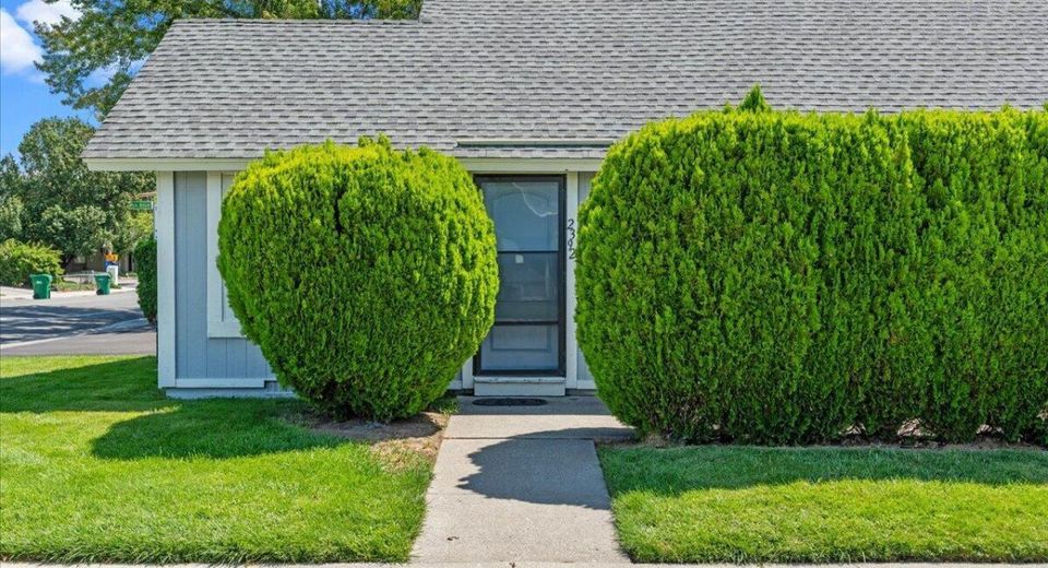 2392 Oppio Street, Sparks, NV 89431 Photo