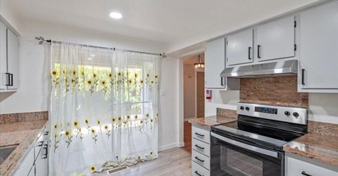 2392 Oppio Street, Sparks, NV 89431 Photo