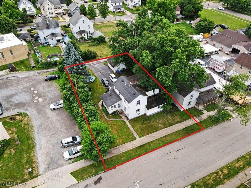 17 W Wilson Avenue, Girard, OH 44420 Photo 2