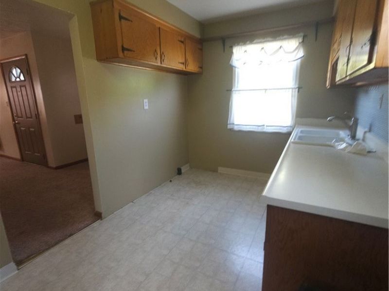 2177 Green Ridge Drive, Wickliffe, OH 44092 Photo 18