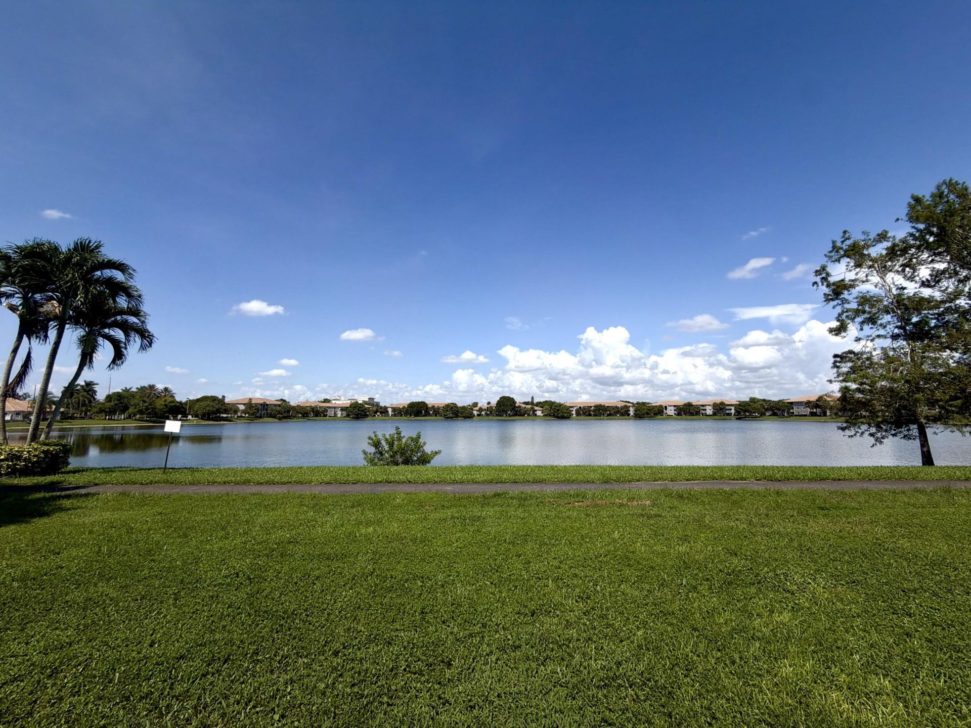 5055 Wiles Road, Unit 105, Coconut Creek, FL 33073 Photo