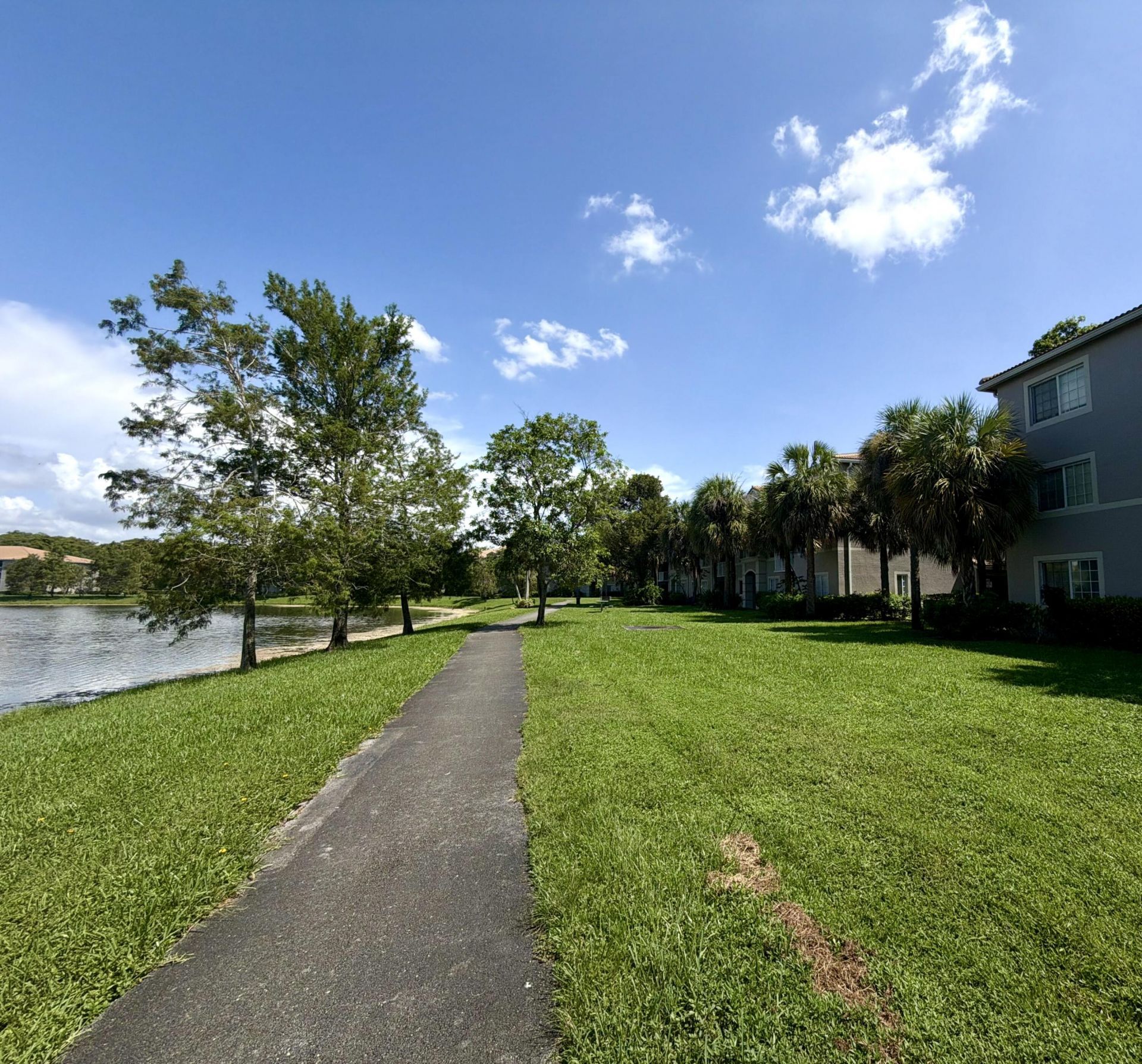 5055 Wiles Road, Unit 105, Coconut Creek, FL 33073 Photo