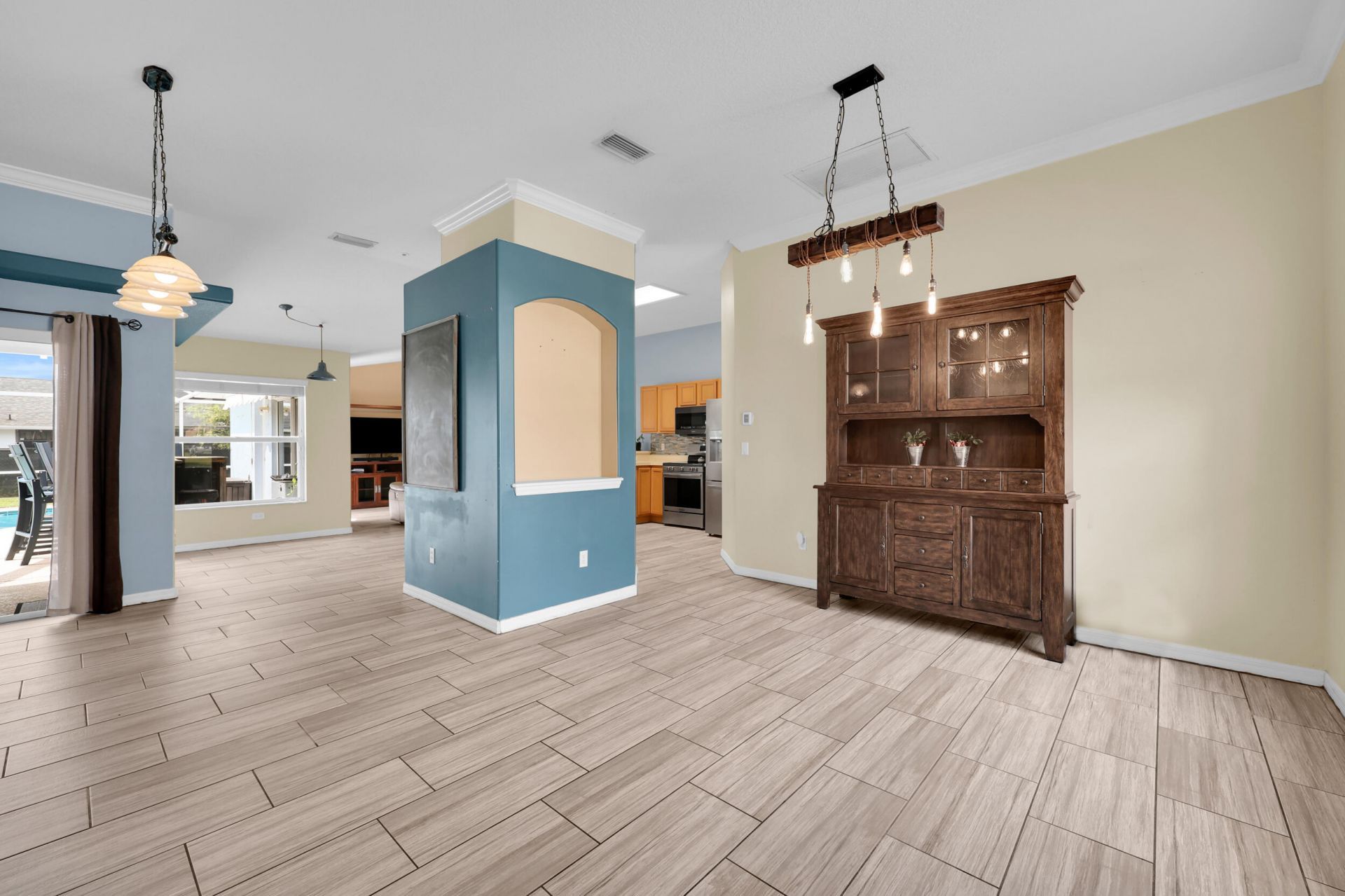 398 SE Bayview Terrace, Port Saint Lucie, FL 34983 Photo