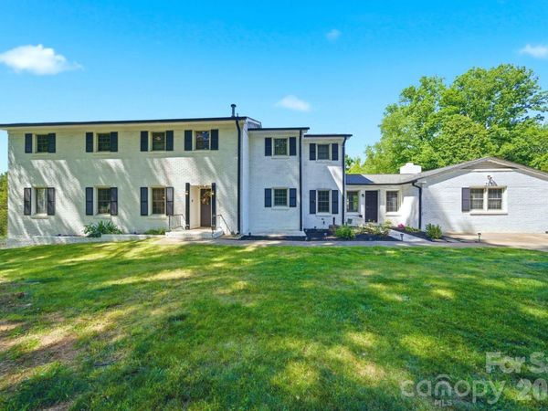 701 E Iowa Avenue, Bessemer City, NC 28016