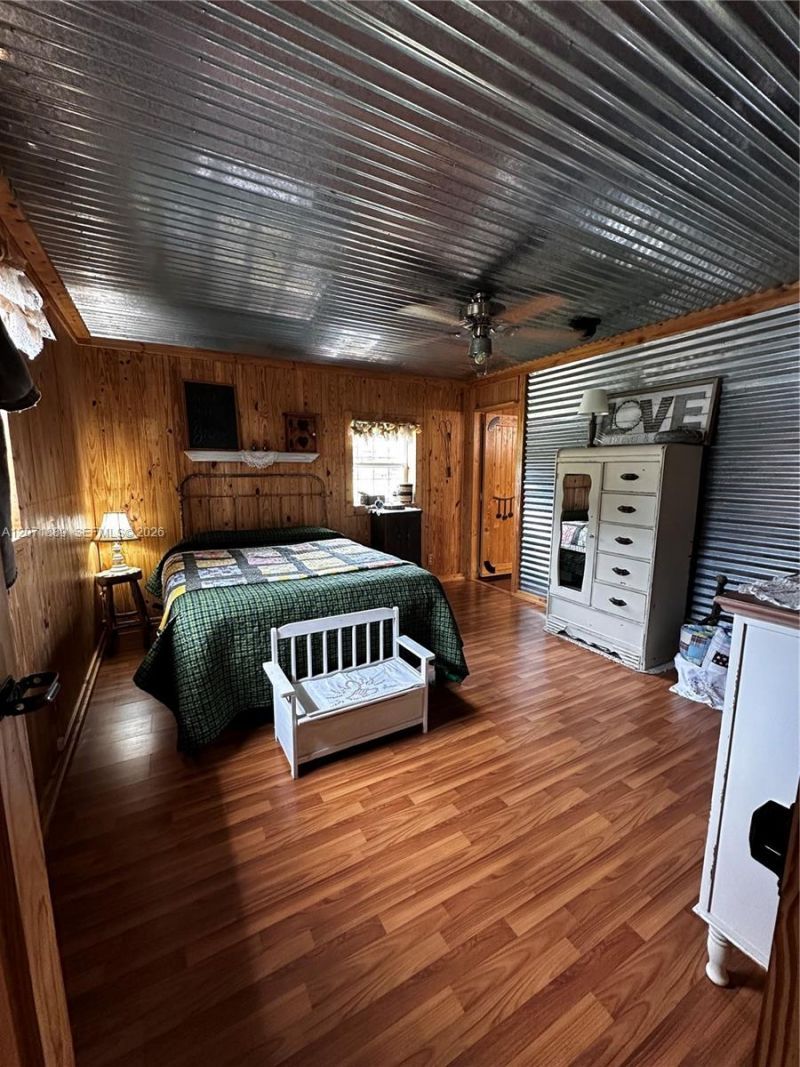 5263 Coy Burgess Loop , Defuniak Springs, FL 32435 Photo