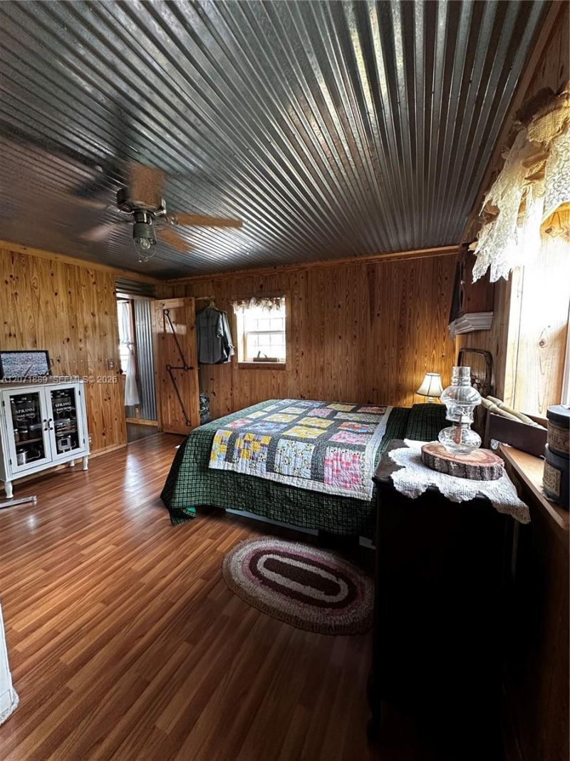 5263 Coy Burgess Loop , Defuniak Springs, FL 32435 Photo