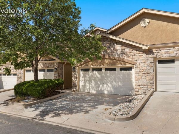 5872 New Crossings Point, Colorado Springs, CO 80918