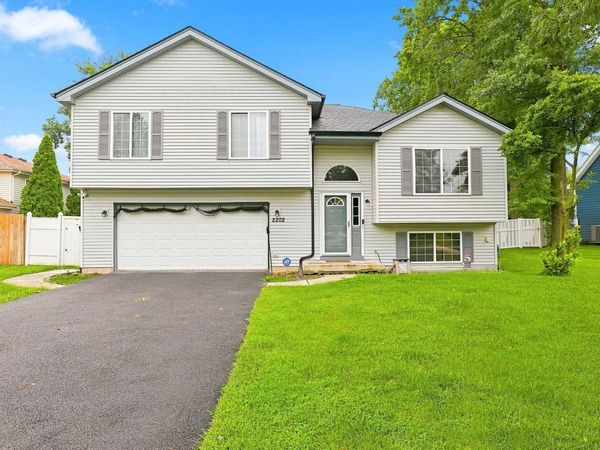 2202 Mulberry Road , Joliet, IL 60432