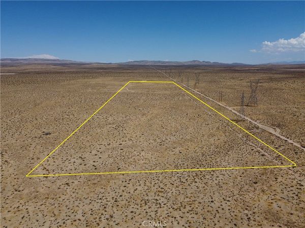40950 Mountain View, Hinkley, CA 92347