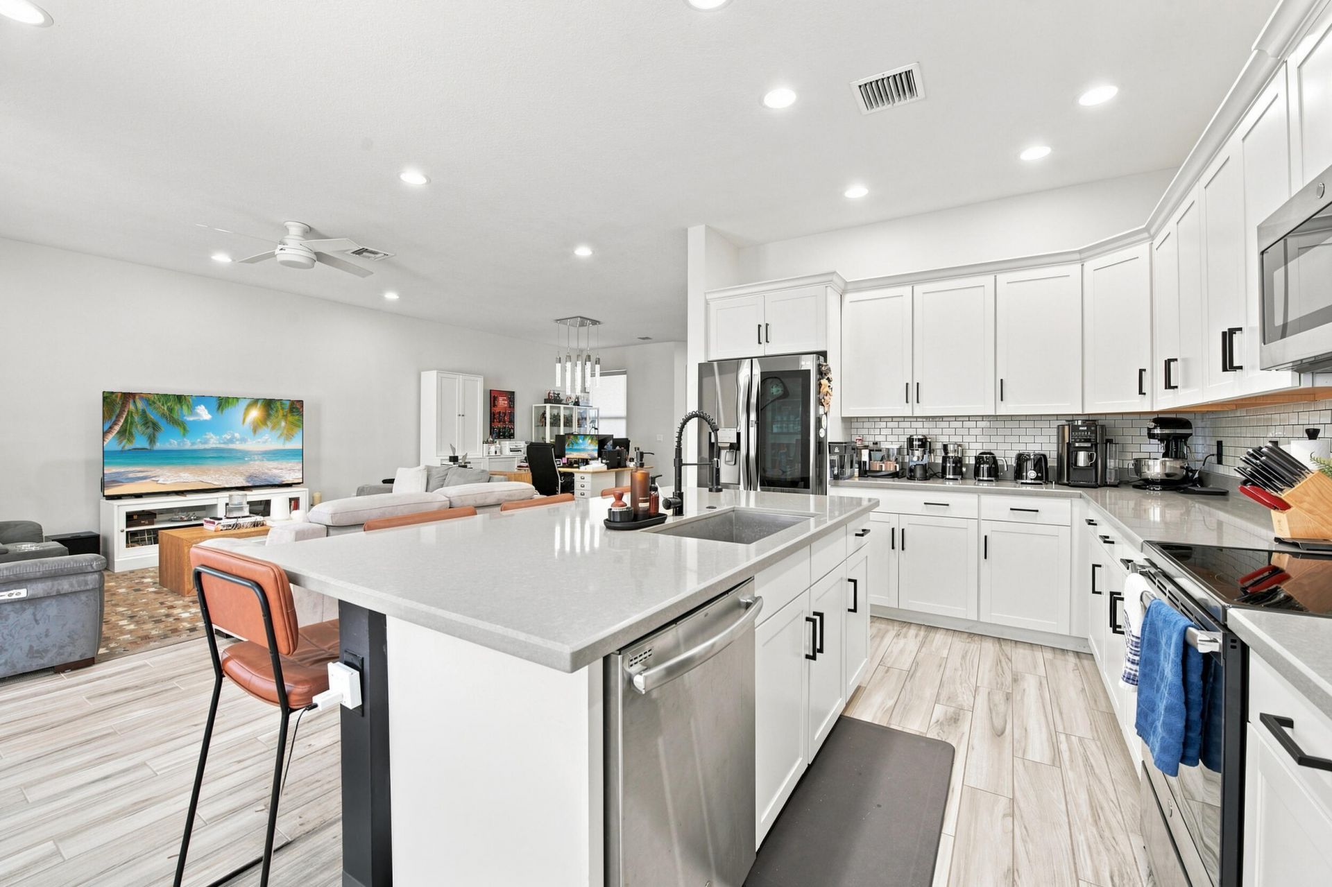 20916 NW 1st Drive, Pembroke Pines, FL 33029 Photo