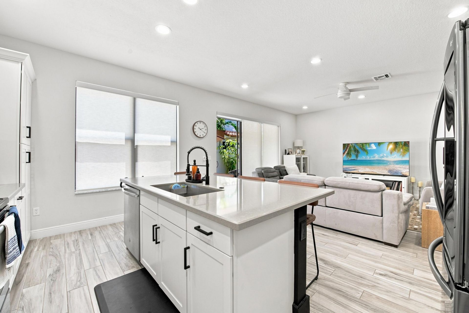 20916 NW 1st Drive, Pembroke Pines, FL 33029 Photo