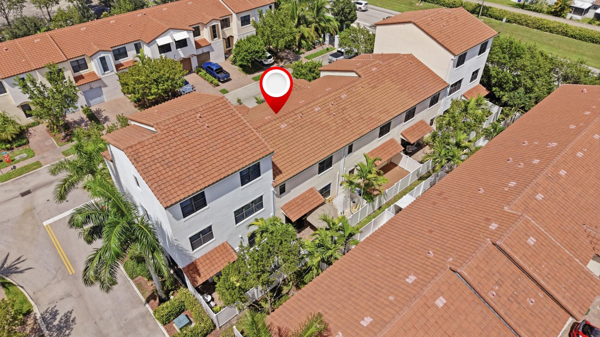20916 NW 1st Drive, Pembroke Pines, FL 33029 Photo
