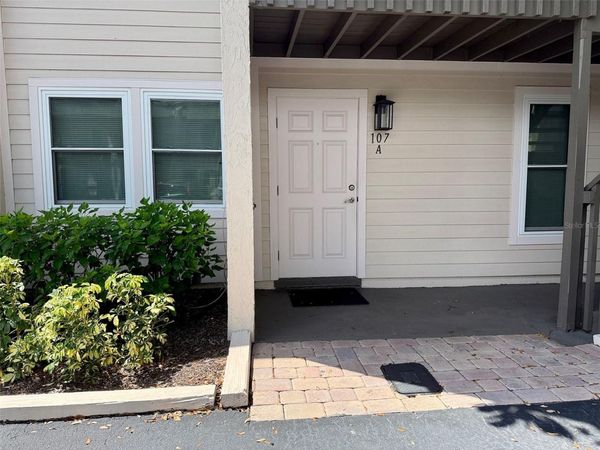 527 S LINCOLN AVENUE , Unit A107, TAMPA, FL 33609