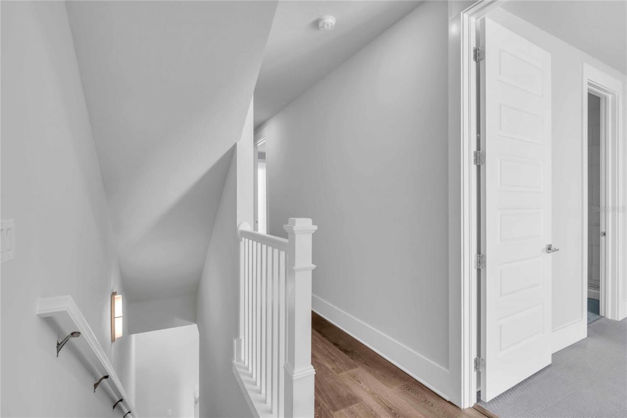 506 Laurel Park Drive, Unit 506, Sarasota, FL 34236 Photo