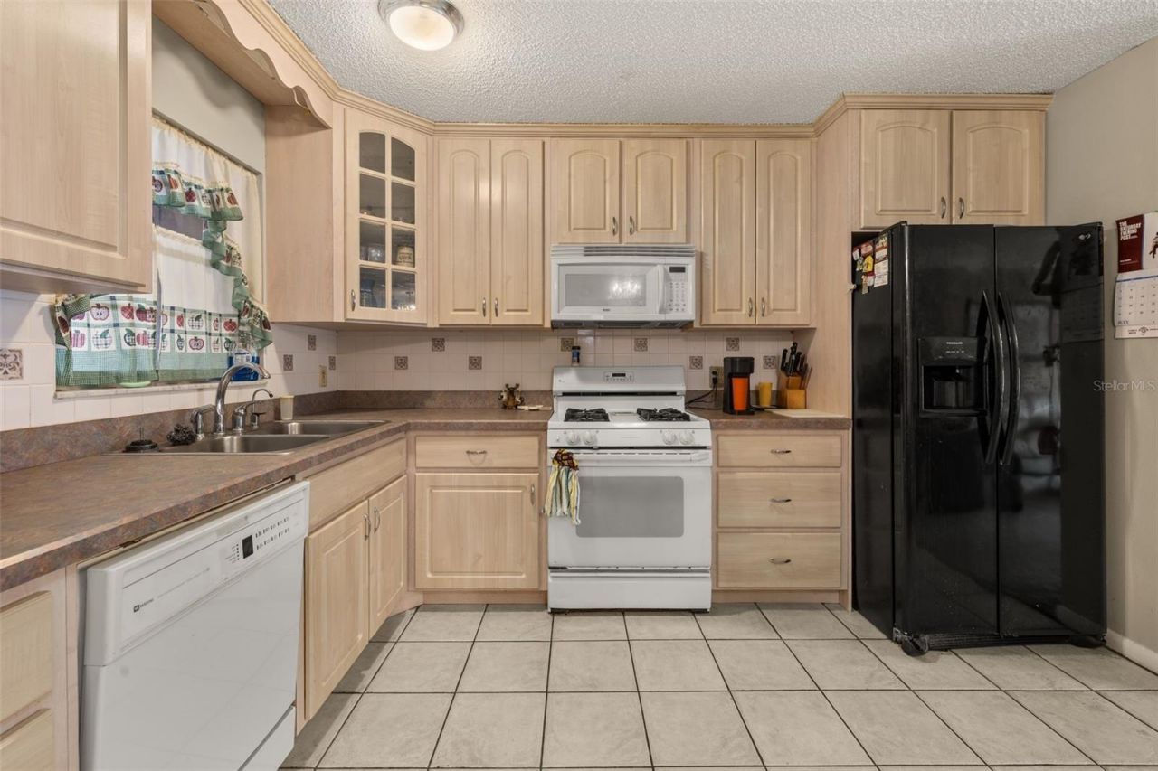 608 Cherokee Circle , Avon Park, FL 33825 Photo
