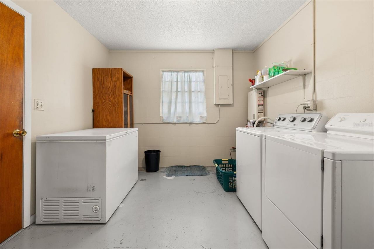 608 Cherokee Circle , Avon Park, FL 33825 Photo