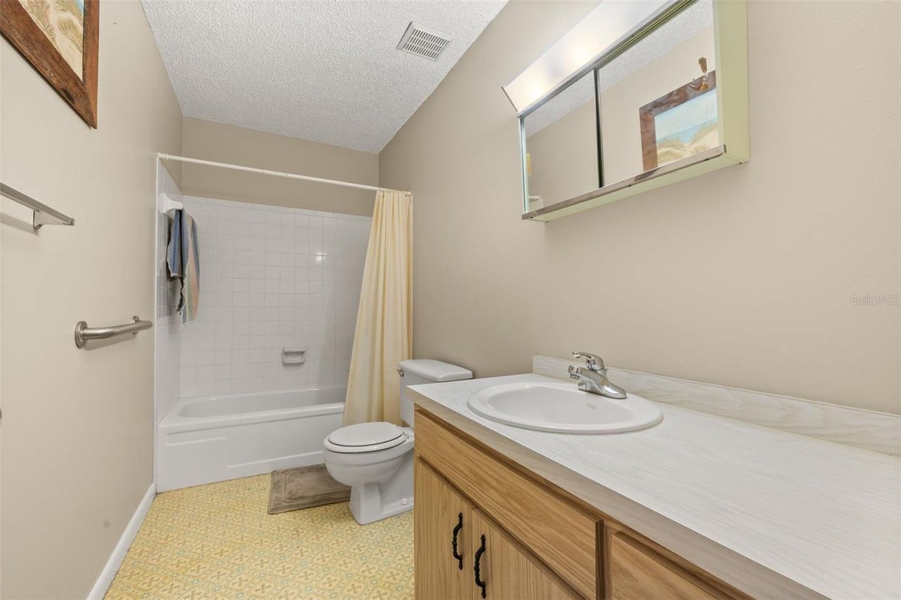 608 Cherokee Circle , Avon Park, FL 33825 Photo