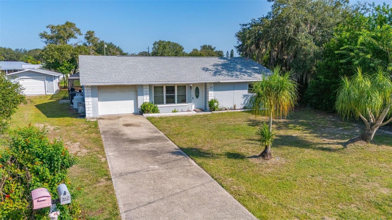 608 Cherokee Circle , Avon Park, FL 33825 Photo