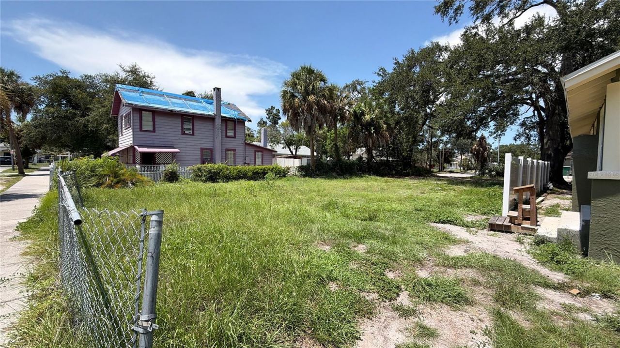 1145 Newton Avenue S, Saint Petersburg, FL 33705 Photo