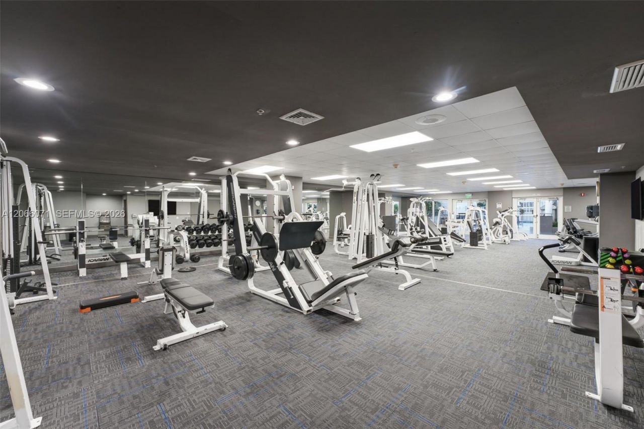 185 SE 14th Ter , Unit 1010, Miami, FL 33131 Photo
