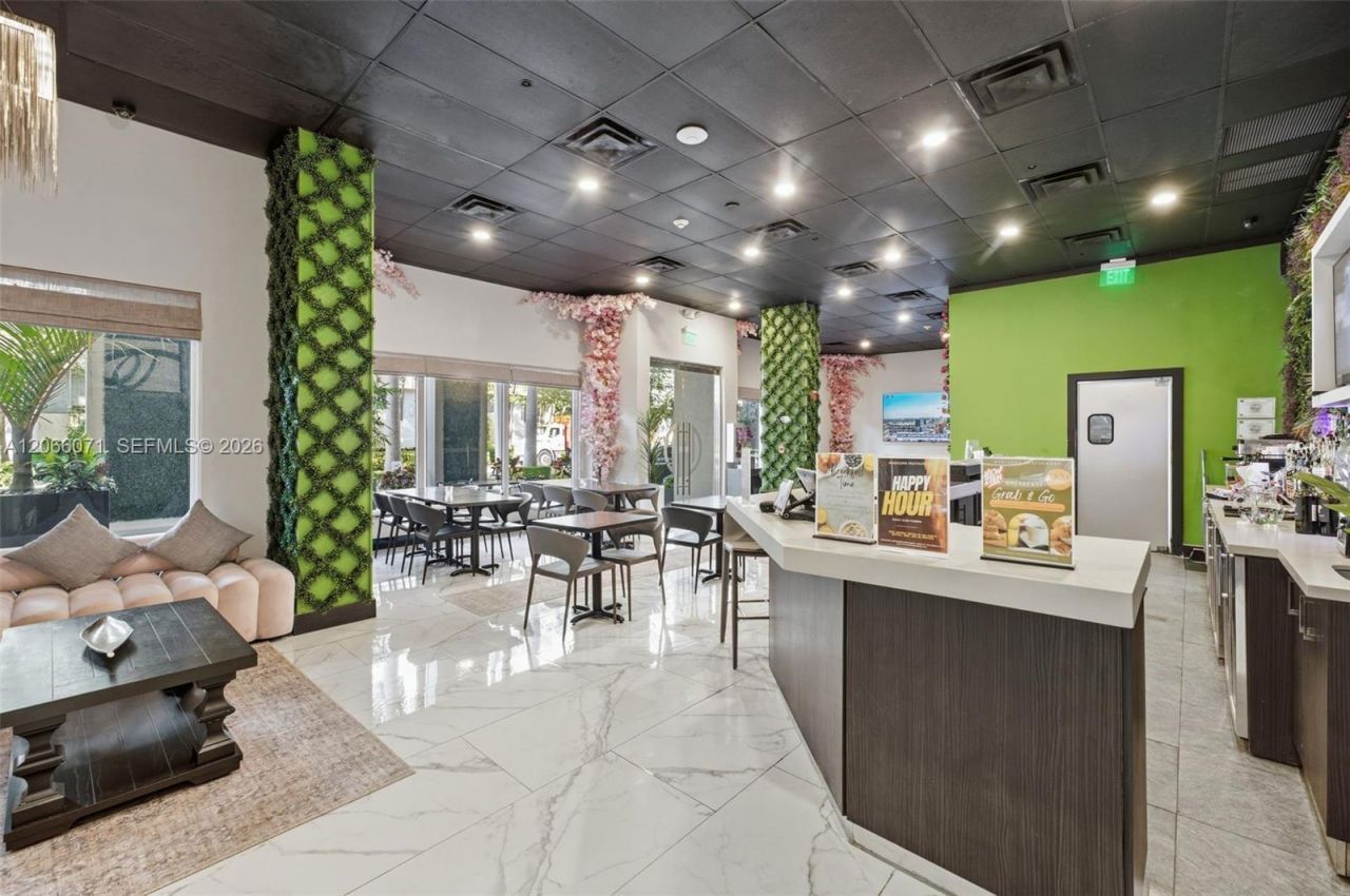 185 SE 14th Ter , Unit 1010, Miami, FL 33131 Photo