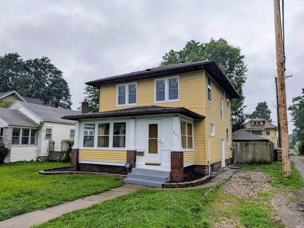 827 E Ewing Avenue, South Bend, IN 46613