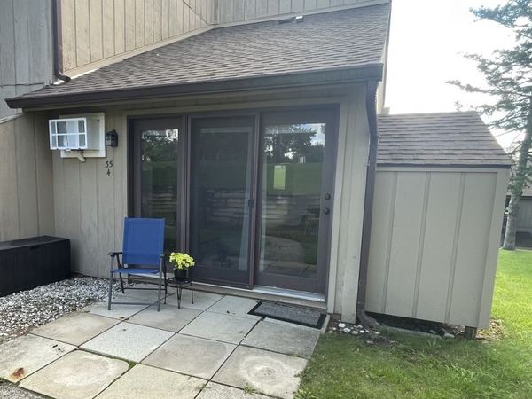 Unit 4, Fox Lake, IL 60020