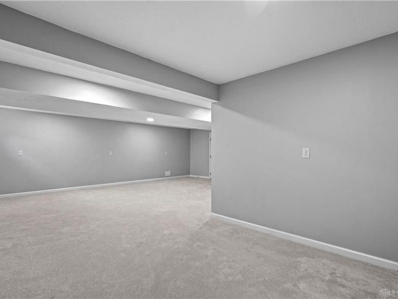 6708 Greeley Avenue, Huber Heights, OH 45424 Photo 47