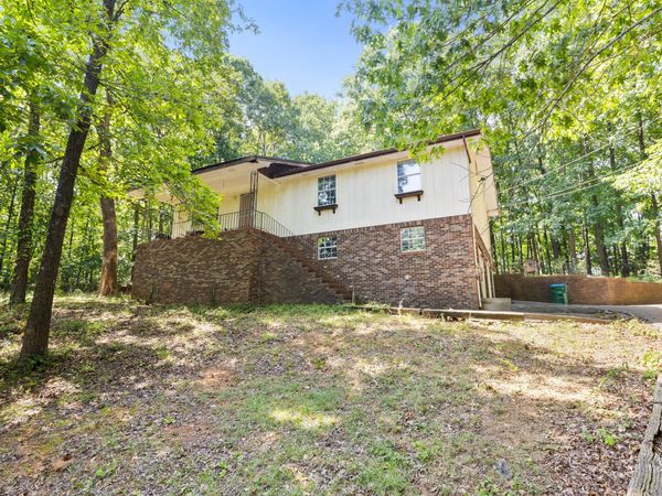 705 Scenic Drive, Rossville, GA 30741