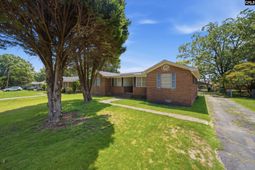 1416 Westchester Drive photo 4